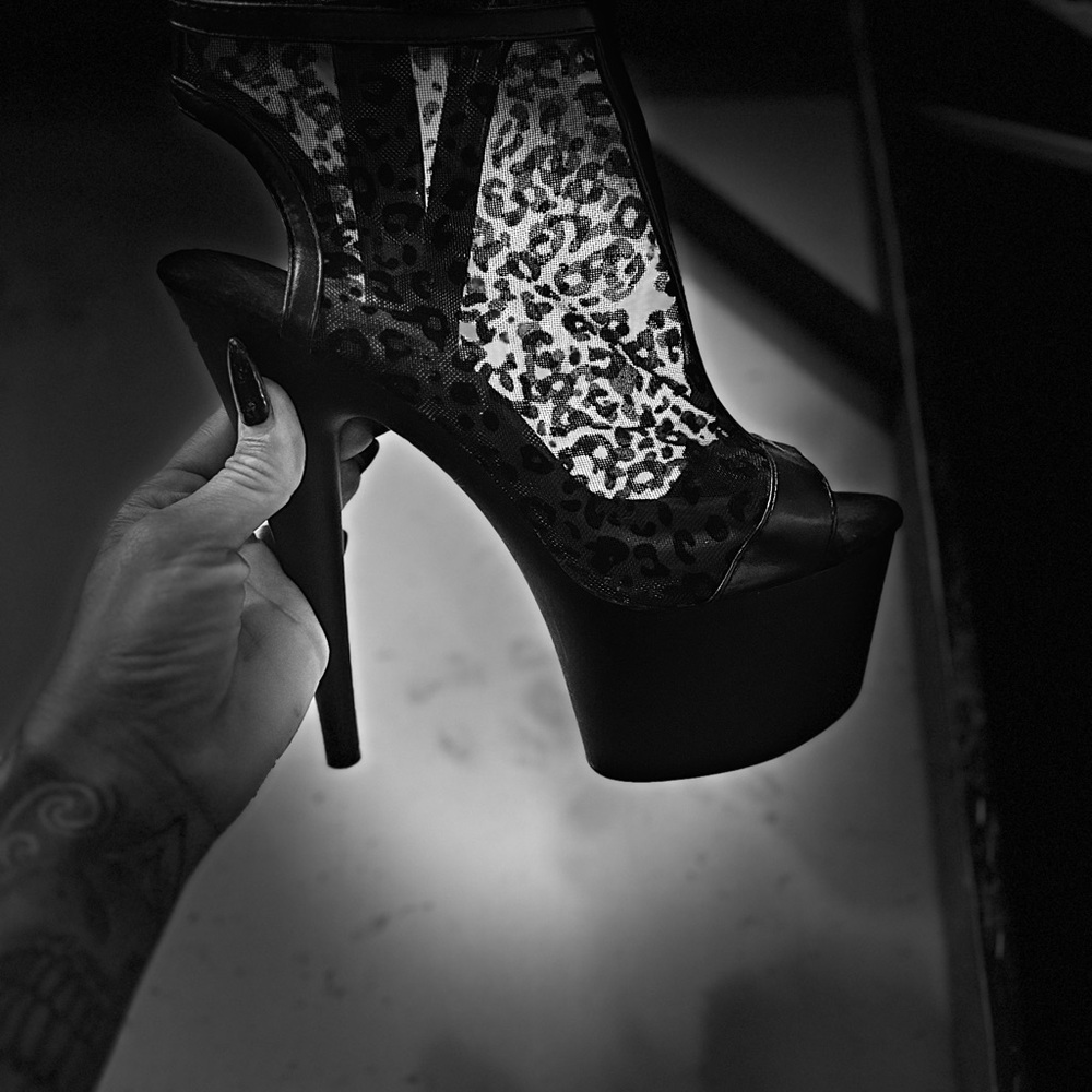 leopard black mesh platform high heels size 10 dancer exotic mesh design leopard